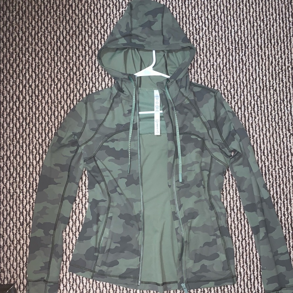 Barely worn lululemon define jacket